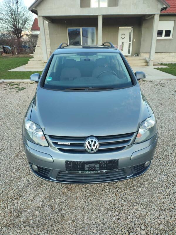 Volkswagen - Golf 5 - 1.9 TDI 77 kw united-blue motion