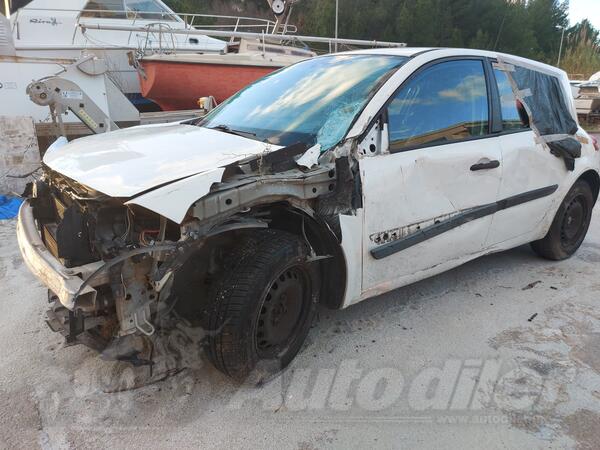 Renault - Megane