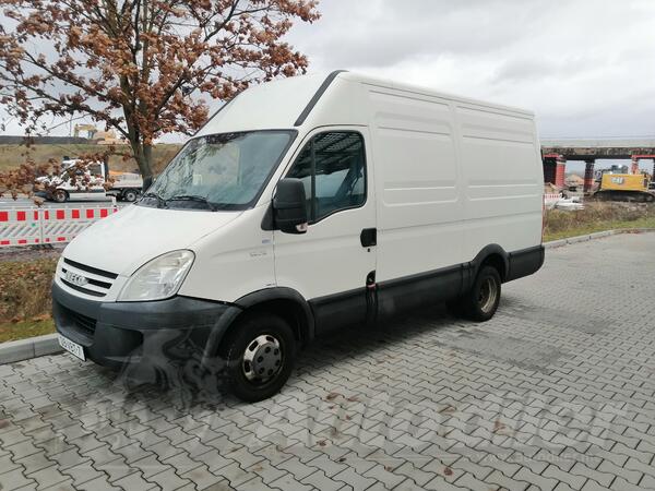 Iveco - Daily 35C15V L2 H2