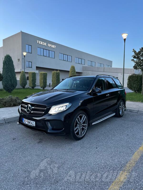 Mercedes Benz - GLE 400 - 3.0
