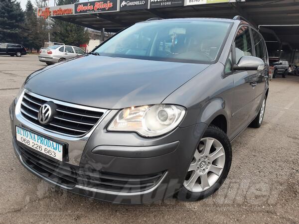 Volkswagen - Touran - 2.0 tdi BMM 2007god