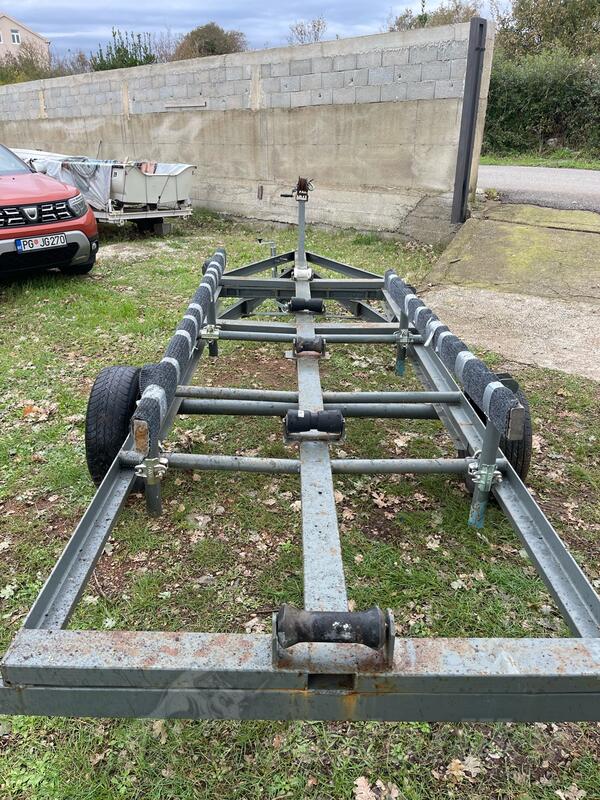 Prikolice za plovila