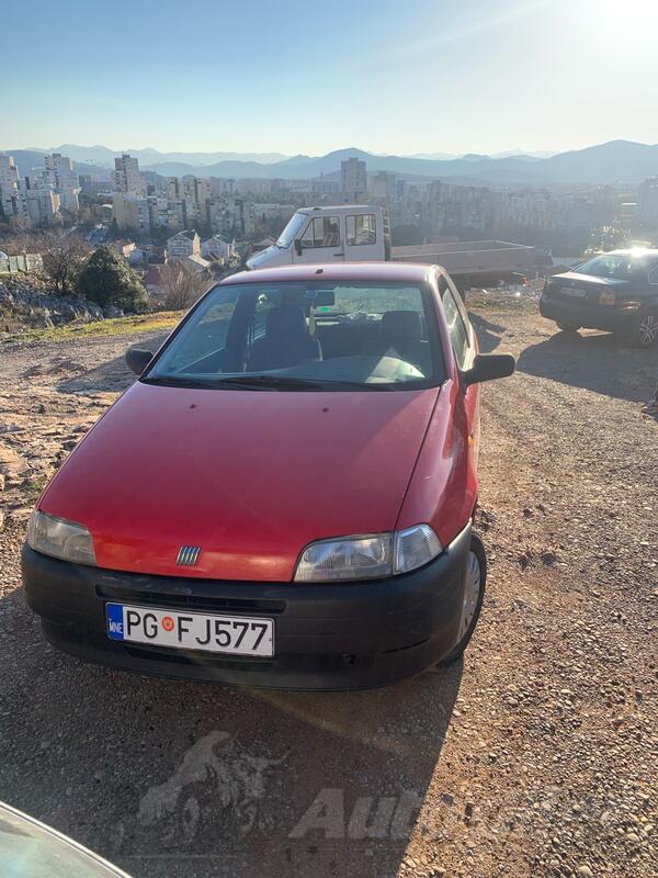 Fiat - Punto - 1.0