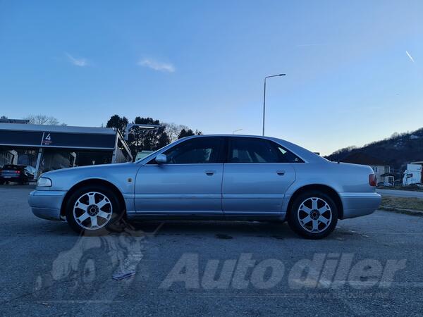 Audi - A8 - 2.5 tdi