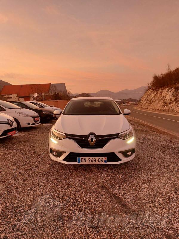 Renault - Megane - 1.5dci.06.2017