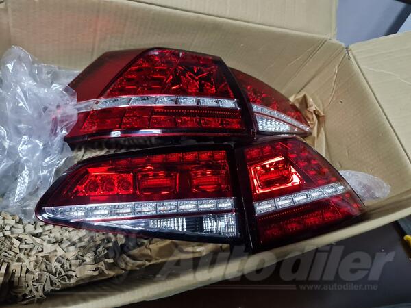 Oba stop svjetla za Volkswagen - Golf 7    - 2012