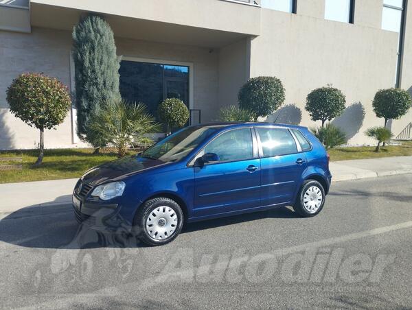Volkswagen - Polo
