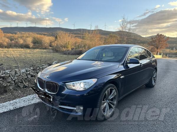 BMW - 530 Gran Turismo - D