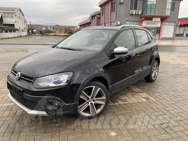 Volkswagen - Polo Cross - 1.6Tdi Cross