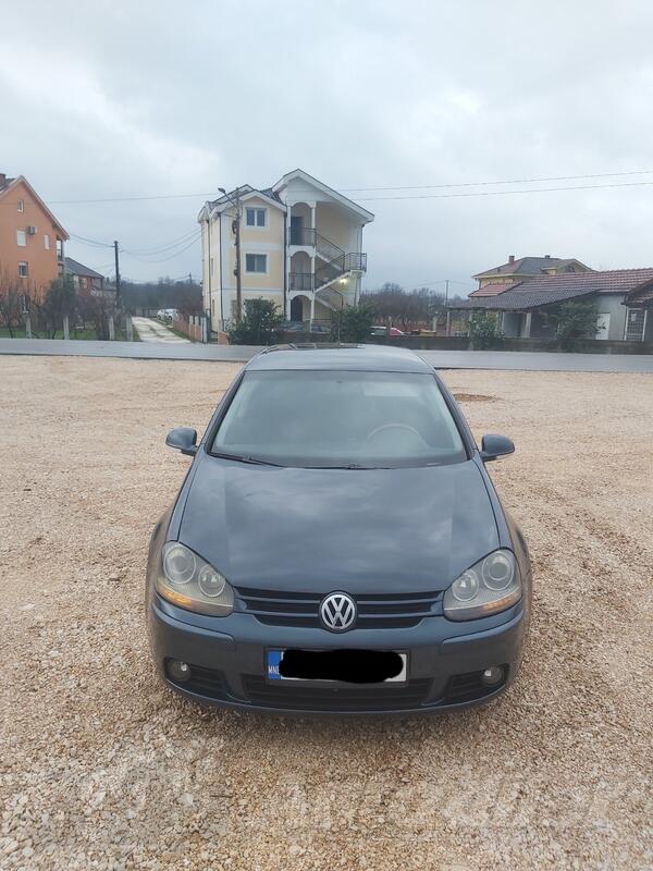 Volkswagen - Golf 5 - 2.0