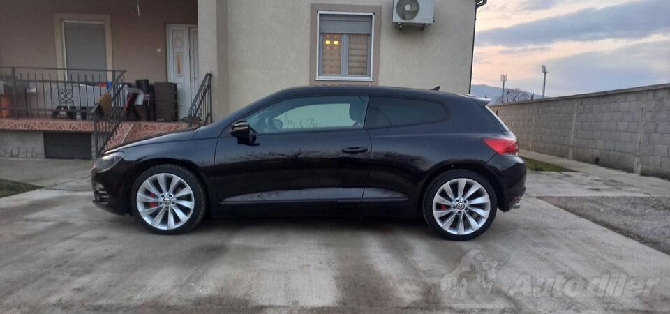 Volkswagen - Golf 6 - 2.0 tdi
