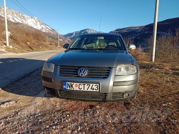 Volkswagen - Passat - 4X4 1.9TDI 96KW