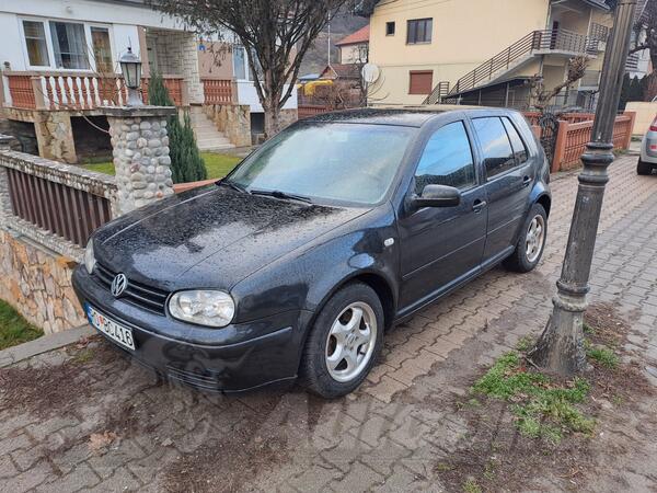 Volkswagen - Golf 4 - 1,9 Tdi 66kw