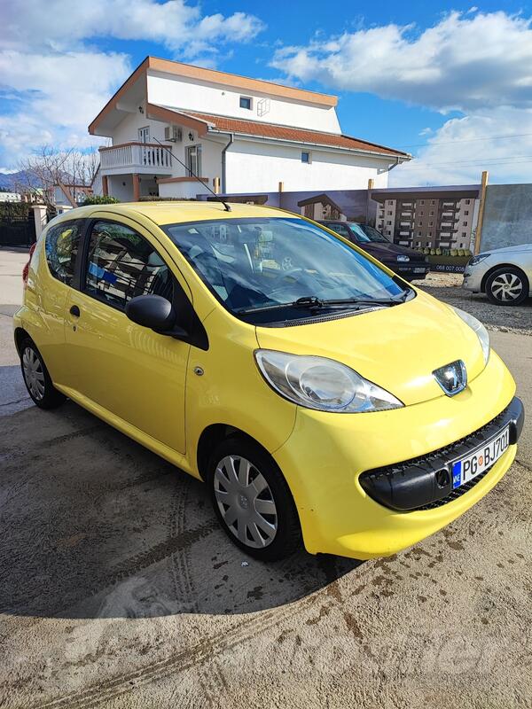 Peugeot - 107 - 1.0E