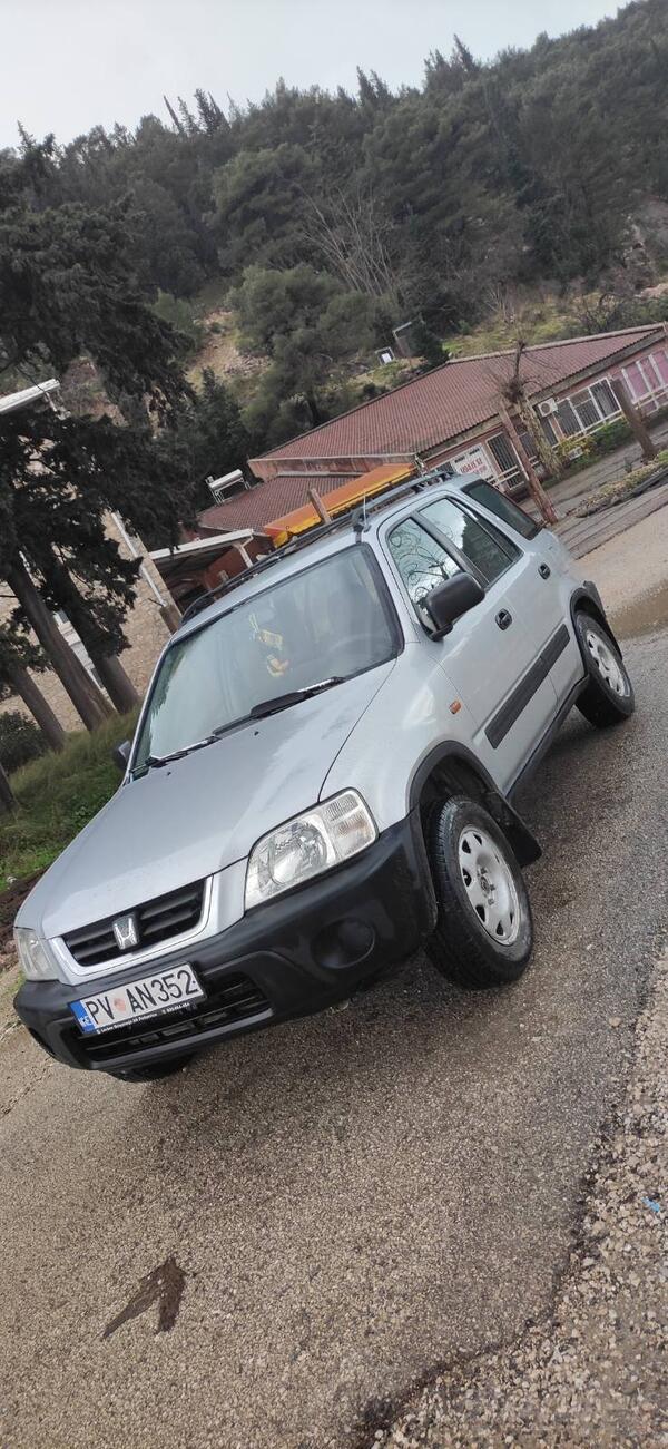 Honda - CR-V - 4x4