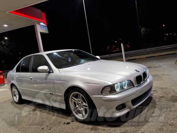 BMW - 530 - e39