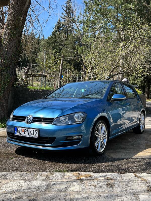 Volkswagen - Golf 7 - Highline