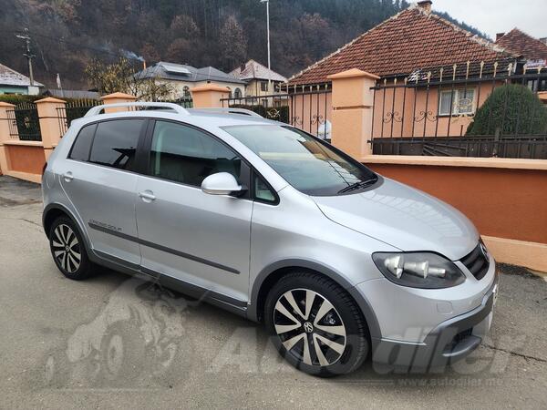 Volkswagen - Golf Plus Cross - 1.9 tdi 77kw cross