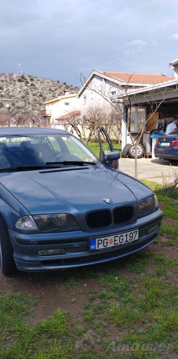 BMW - 318 - 1.8