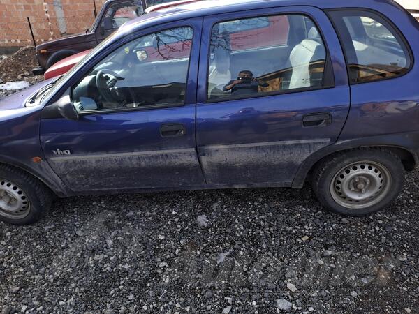 Opel - Corsa - 1.2 benzin plin