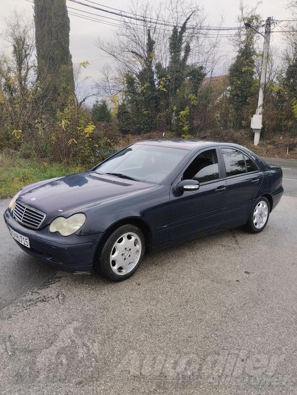 Mercedes Benz - C 220 - 220