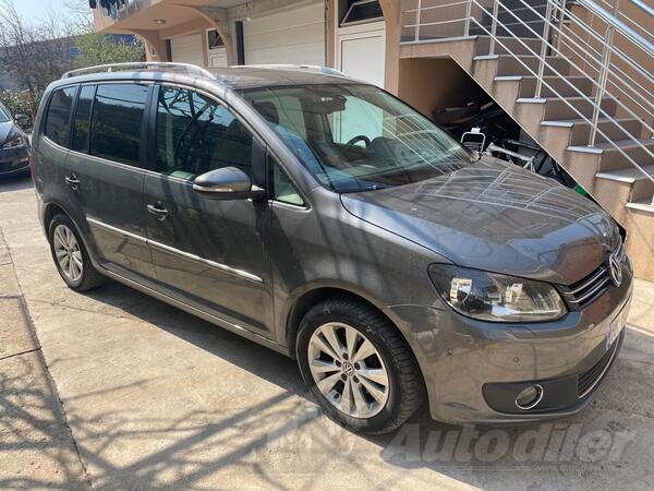 Volkswagen - Touran