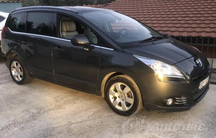 Peugeot - 5008 - 1,6 HDI