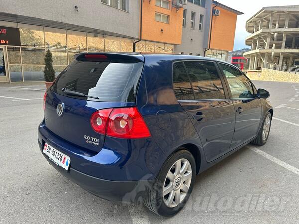 Volkswagen - Golf 5 - 2.0 4 motion