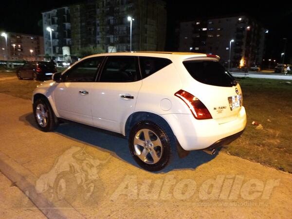 Nissan - Murano - 3.5 v6 benzin