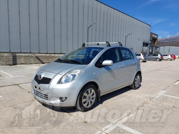 Toyota - Yaris - Automatik