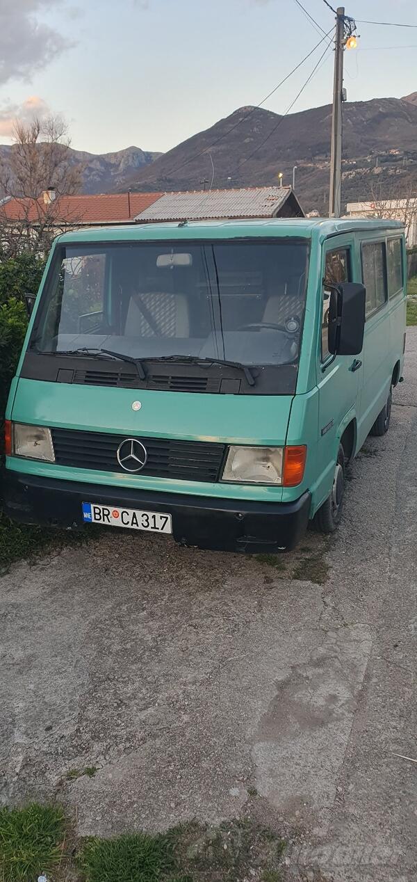 Mercedes Benz - MB 100D