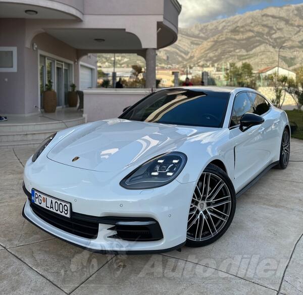 Porsche - Panamera - 4S