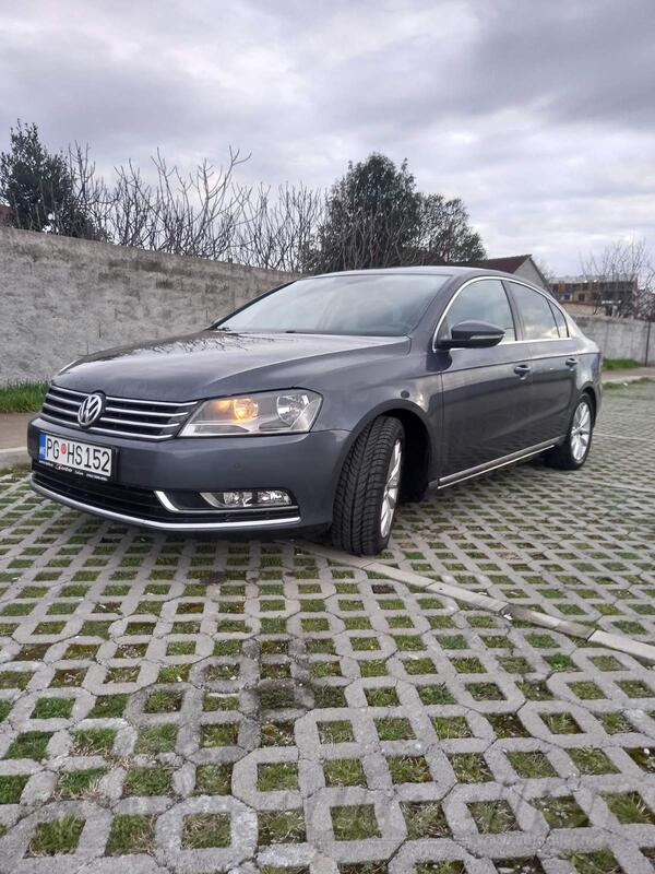 Volkswagen - Passat - 2.0 TDI