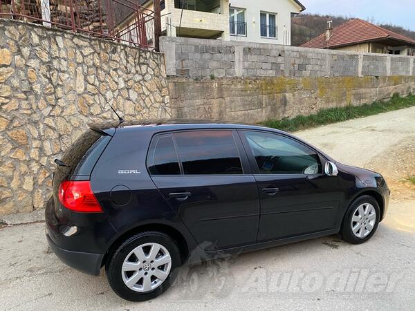 Volkswagen - Golf 5 - Tdi