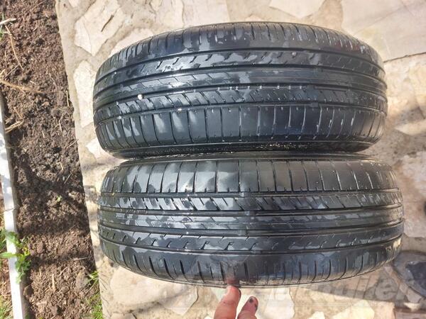 Ostalo rims and 165 70 R14 tires