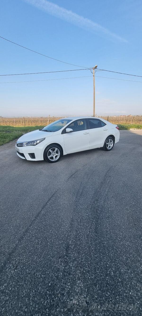 Toyota - Corolla - 1.4 tdi