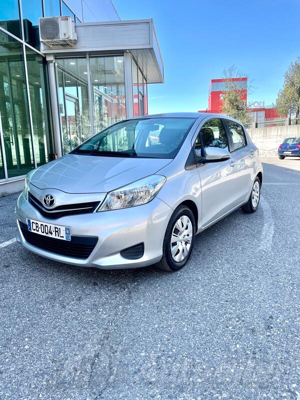 Toyota - Yaris - 1.4 D DYNAMIC