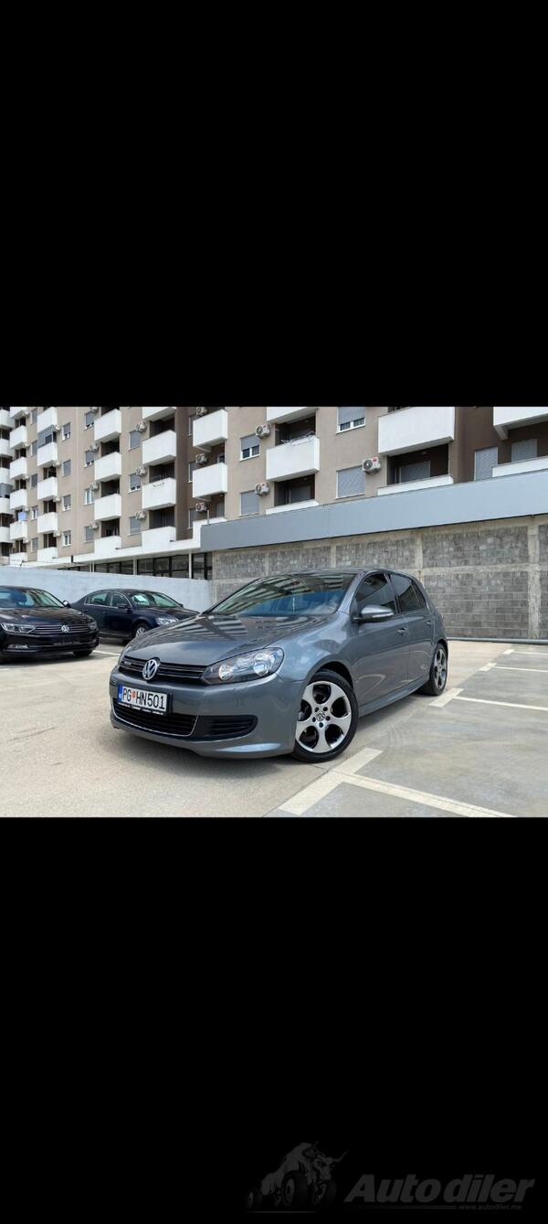 Volkswagen - Golf 6 - 1.6 TDI BLUEMOTION