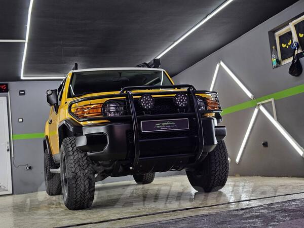 Toyota - FJ Cruiser - 4.0