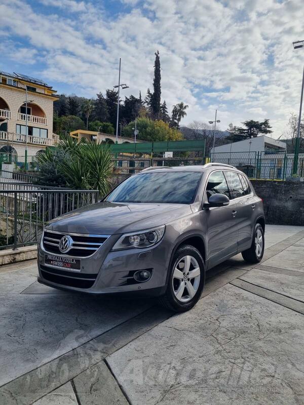 Volkswagen - Tiguan - 2.0 TDI 4 MOTION