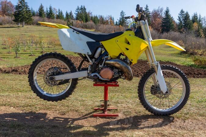Suzuki - RM125 2003