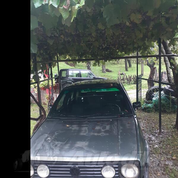 Volkswagen - Golf 2