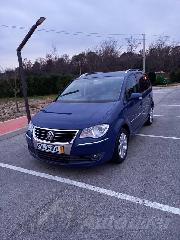 Volkswagen - Touran - 2.0 Tdi