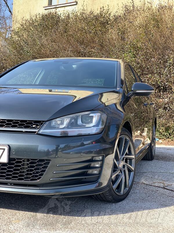 Volkswagen - Golf 7 - 2.0 GTD