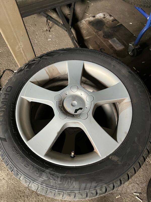 Fabričke felne i 5x112 Kumho  gume
