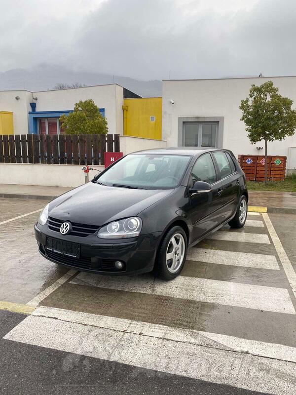 Volkswagen - Golf 5 - 1.9 TDI AUTOMATIC