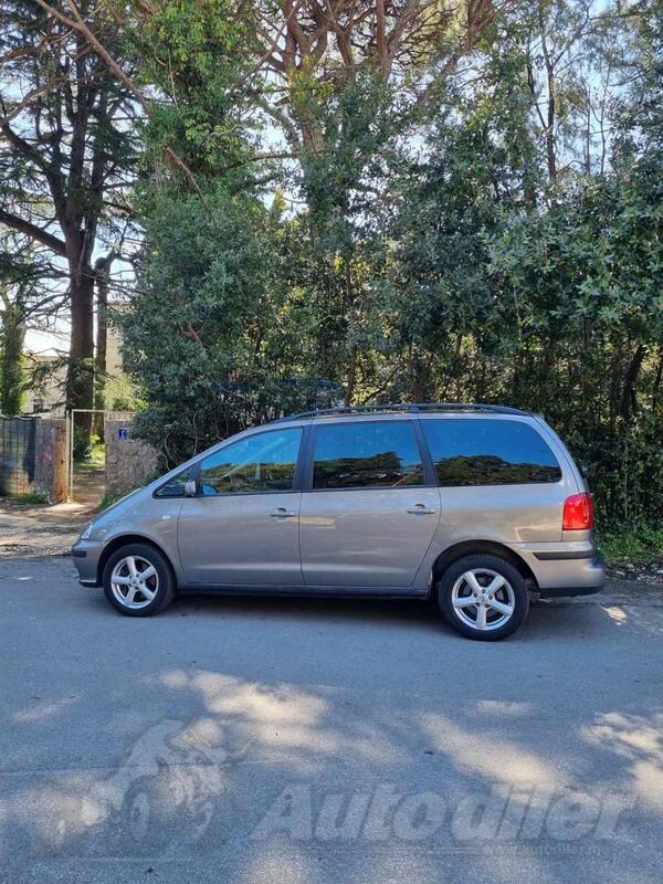Seat - Alhambra - 1.9 TDI 77KW 4MOTION