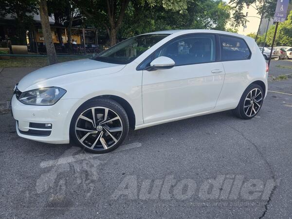 Volkswagen - Golf 7 - 1.6 TDI