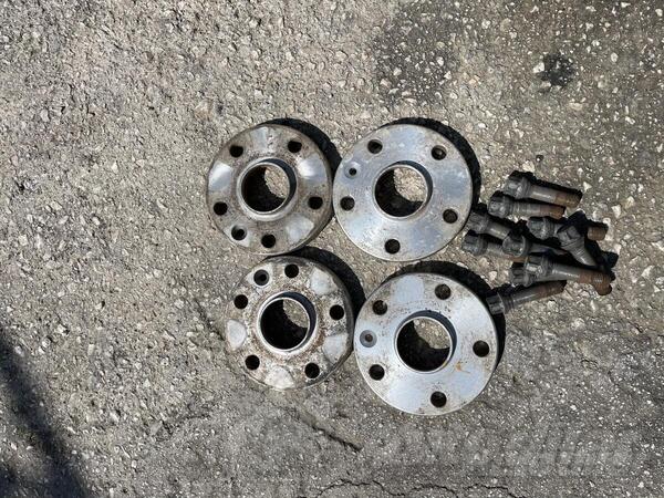 Distance 20 mm - 5x112