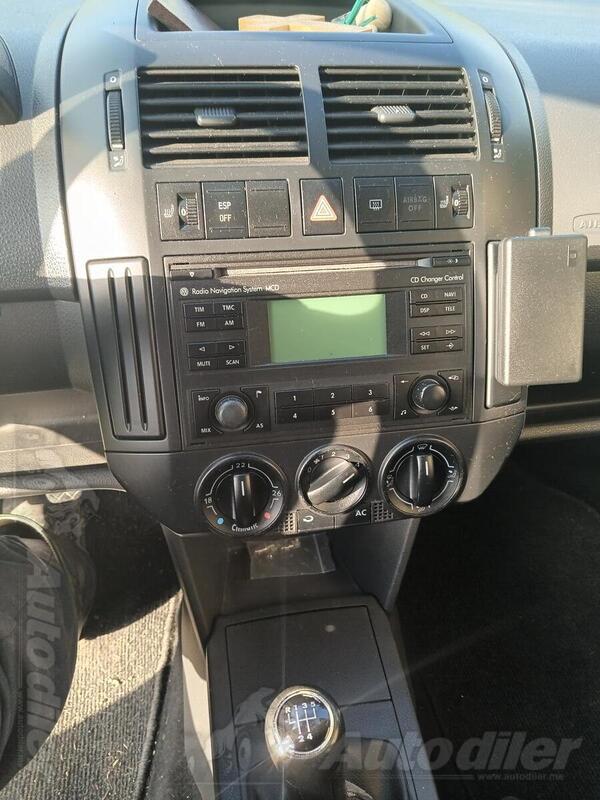 Volkswagen Polo Radio/cassette players stock